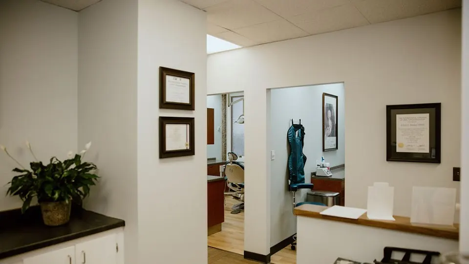 Acacia Dental Care - Dentist in Shorewood, Wisconsin