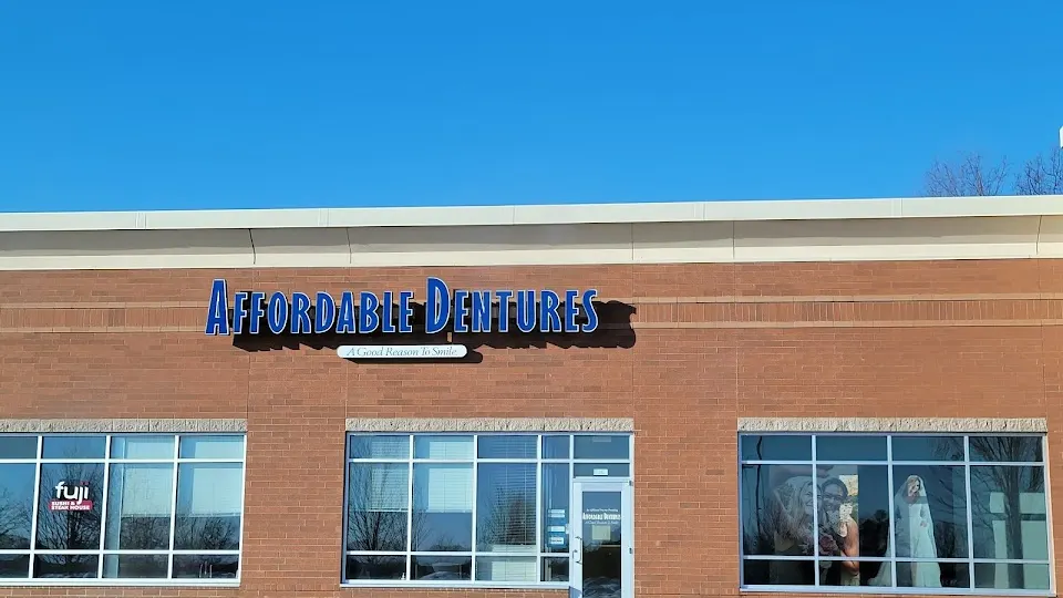 Affordable Dentures & Implants - Dentist in Eau Claire, Wisconsin