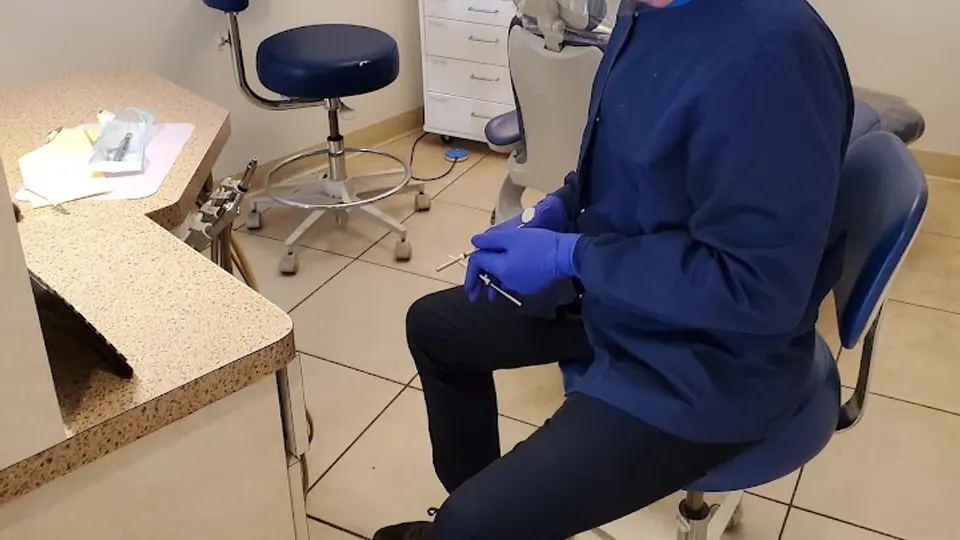 Ala Moana Dental Care - Dentist in Honolulu, HI