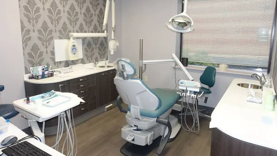 Amsterdam Dental Group - Cosmetic dentist in Philadelphia, Pennsylvania
