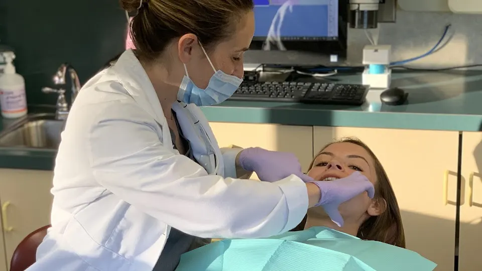 Ascend Functional Dentistry (Formerly Trumbull Dental Arts) - Dentist in Bridgeport, CT
