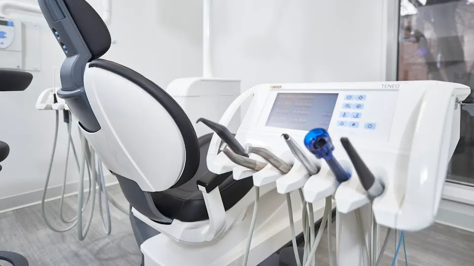 Bayshore Dental - Dentist in Milwaukee, WI