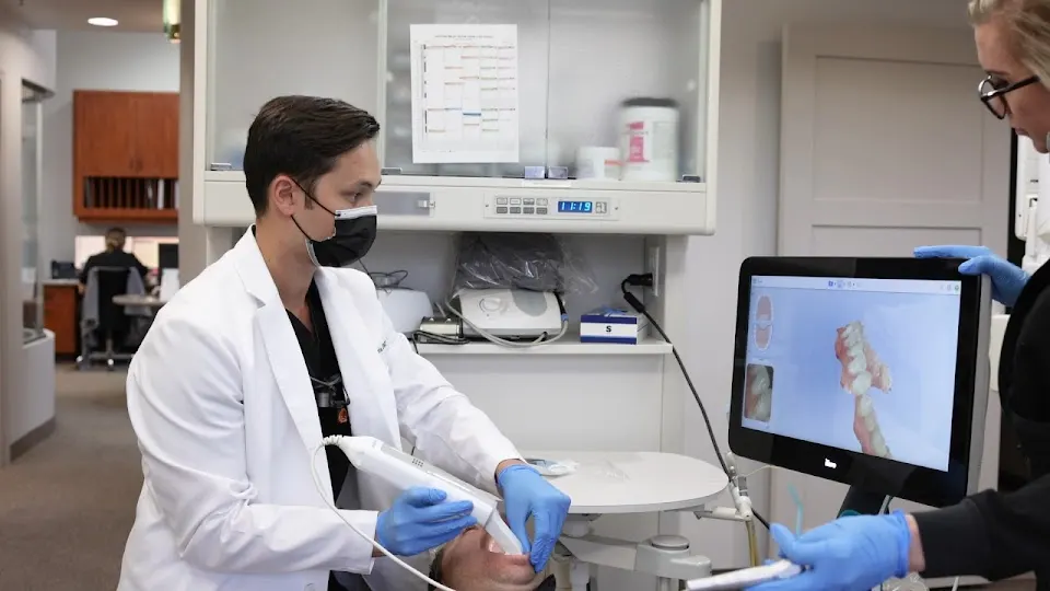 Biltmore Cosmetic & Restorative Dentistry Phoenix - Cosmetic dentist in Phoenix, AZ