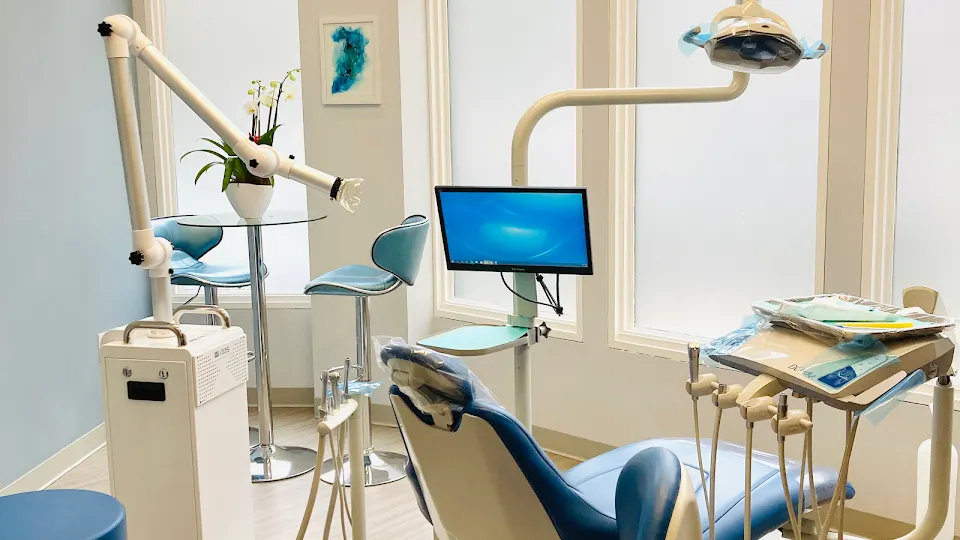 Boston Smiles - Dentist in Boston, MA