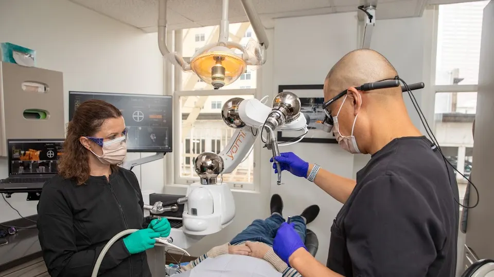 Centerport Cosmetic & Implant Dentistry - Dentist in Portland, Oregon