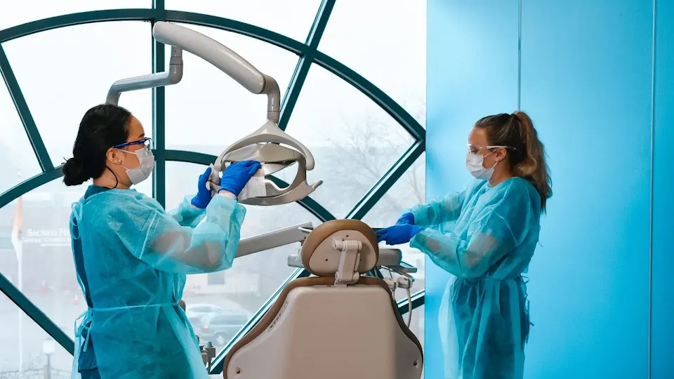 Clear Lakes Dental - Robbinsdale - Dental clinic in Minneapolis, MN