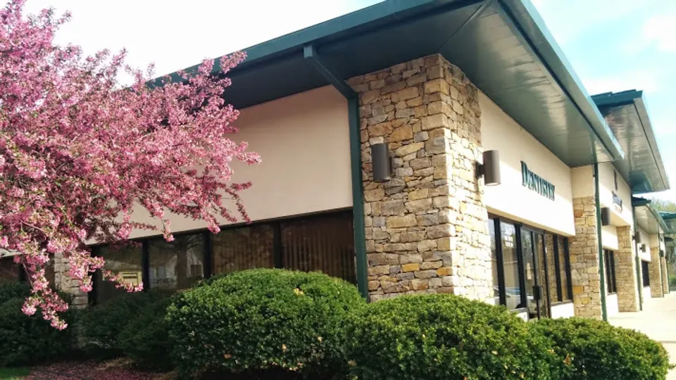 Complete Care Dental Nadeem Dallal, DDS - Dentist in Kansas City, MO