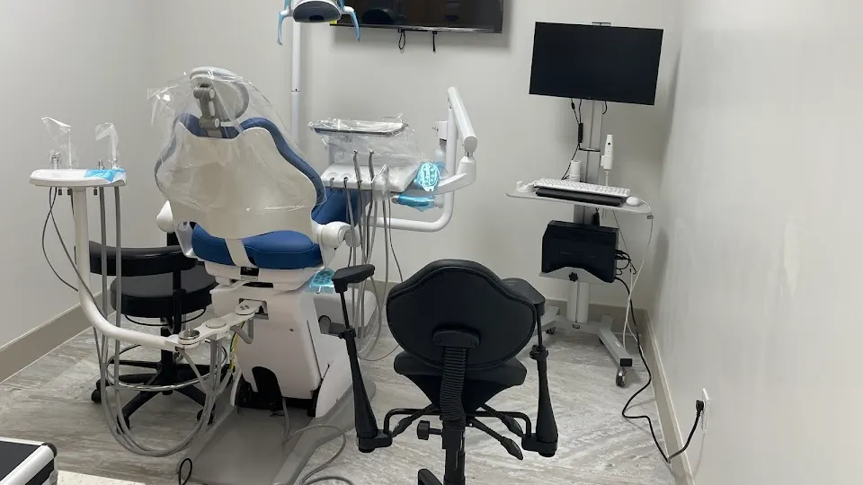 Cura Smiles - Dental clinic in Houston, Texas