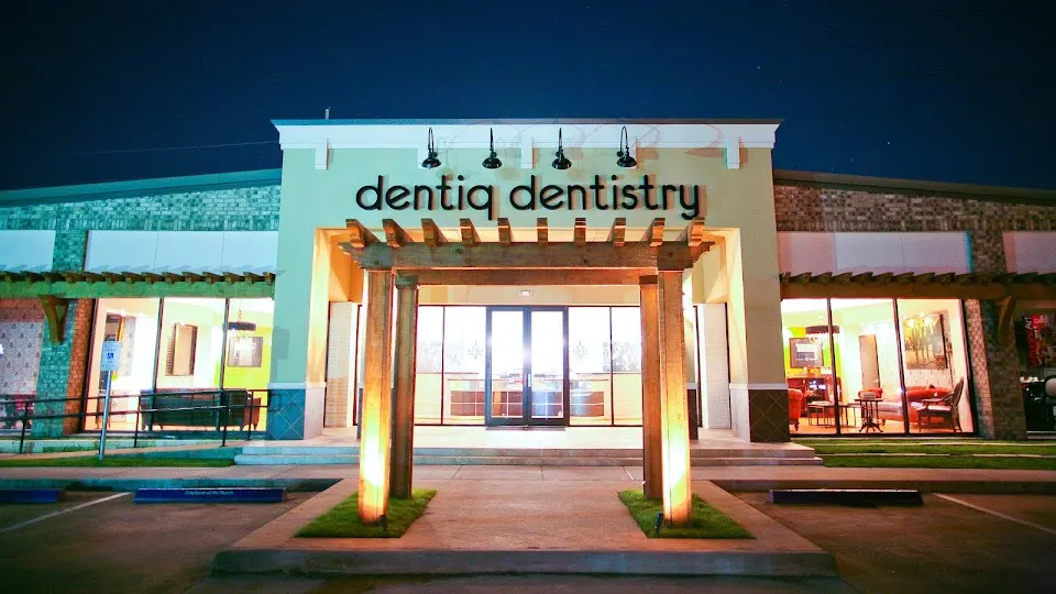 Dentiq Dentistry Houston - Dentist in Houston, Texas