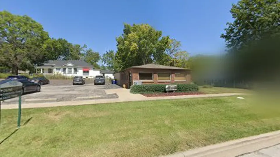 Desoto Dental Center - Dentist in Lawrence, KS