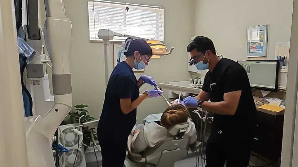 Detroit Sterling Dental - Dentist in Detroit, MI