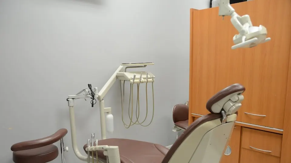 Diamond Dental - Dentist in Minneapolis, MN
