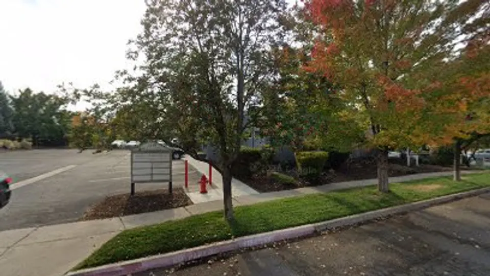 Dr.Bradley J.Burket - Dentist in Bend, Oregon