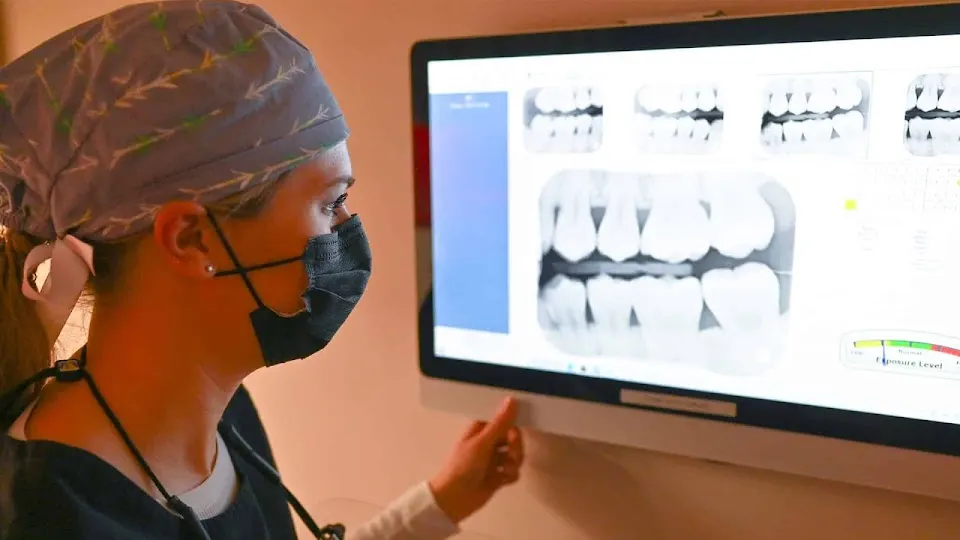 Dr. Hecklin: Family & Cosmetic Dentistry - Dentist in Nashville, TN