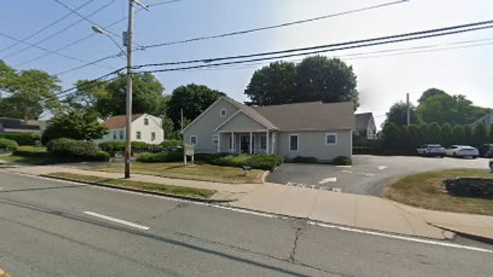 Dr. Joanne Castaneda - Oral surgeon in Newport, RI