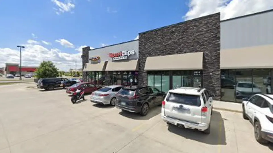 Dr. John Chase - Cosmetic dentist in Minot, ND