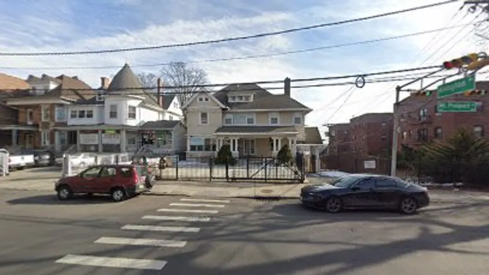 Dr. Navneet K. Rai, DDS - Dentist in Newark, NJ