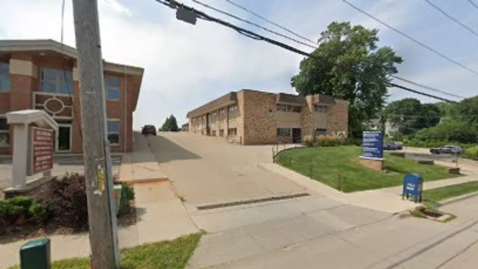 Dr. Robert Alt, Dubuque Oral Surgery - Dentist in Dubuque, Iowa