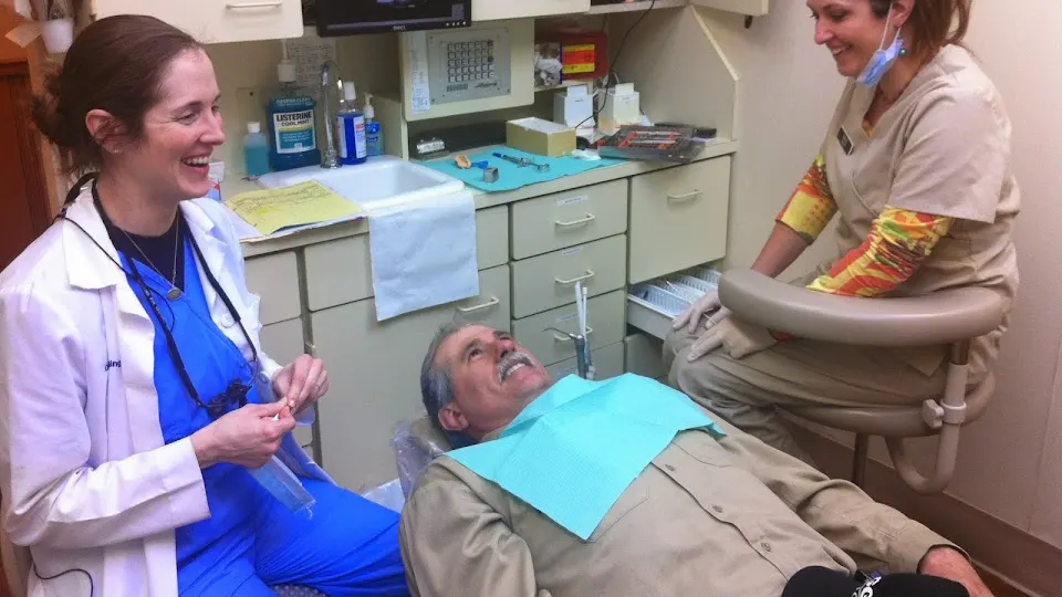 Dr. Steven C. Mingos & Associates - Dentist in Kansas City, MO