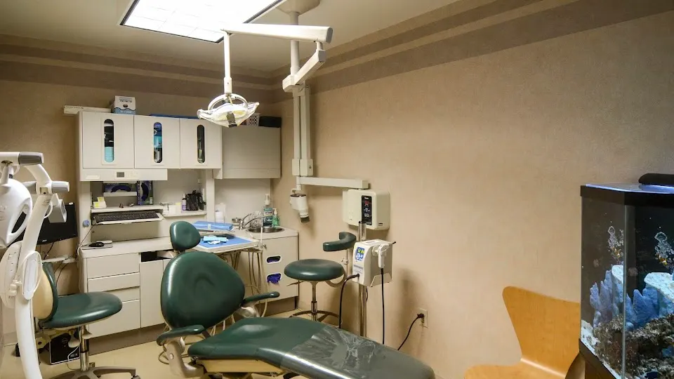 Drs. Lee, Bonfiglio, Vesely, & Associates - Dentist in Annapolis, MD