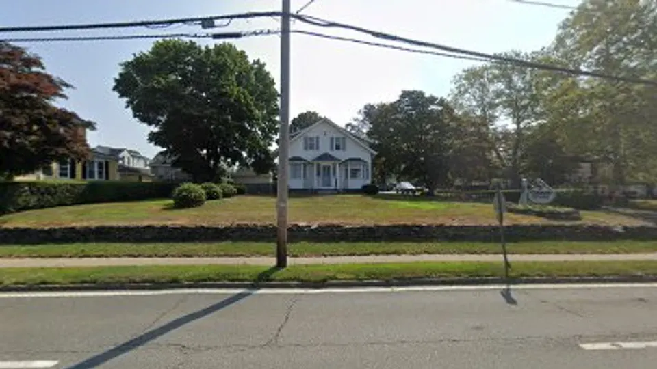 Durudogan P Hakan DDS - Dentist in Middletown, Rhode Island