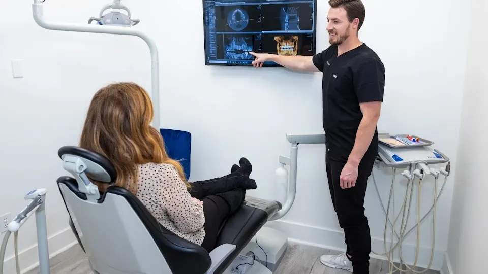 East Nashville Aesthetic and Implant Dentistry - Dentist in Nashville, Tennessee