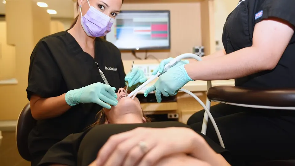 ELITE DENTAL - Dentist in Little Rock, Arkansas