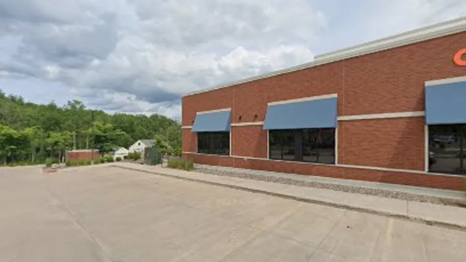 Ellie Fekrazad - Dentist in Duluth, MN