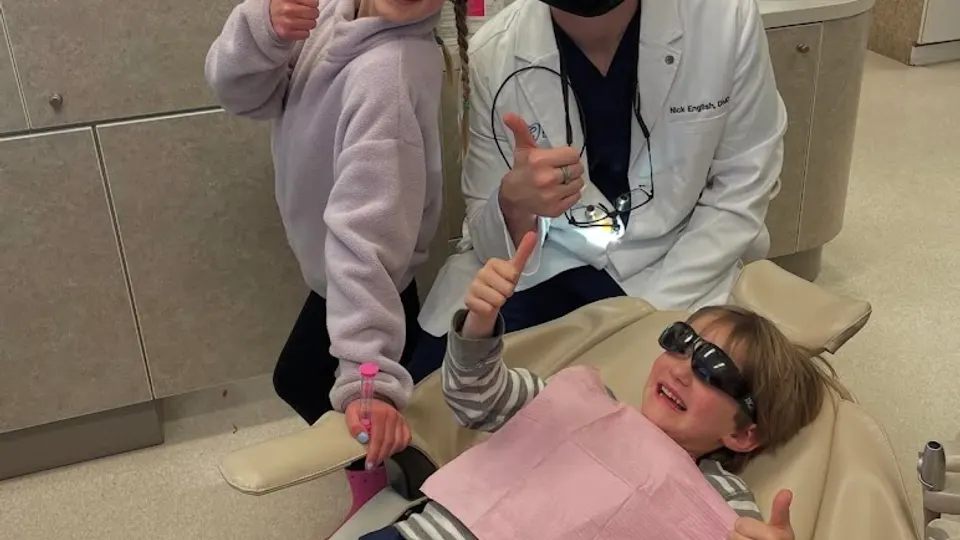 English Dental - Cosmetic dentist in Louisville, Kentucky