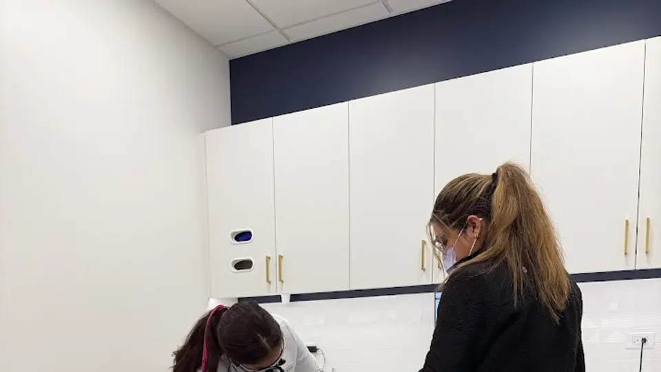 Floss Academy Pediatric Dentistry & Tongue-Tie Center - Pediatric dentist in Chicago, IL