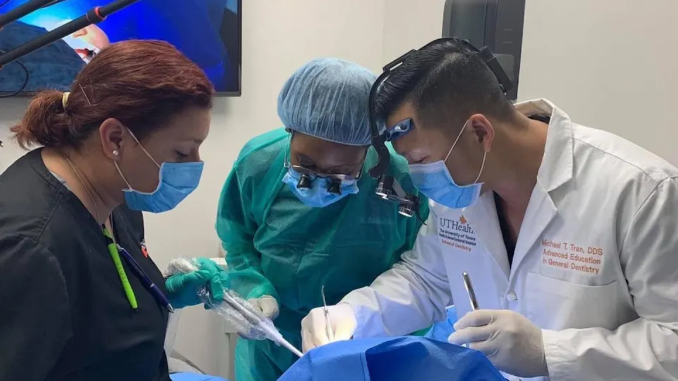 FLOSS Dental of Houston Midtown - Dentist in Houston, Texas