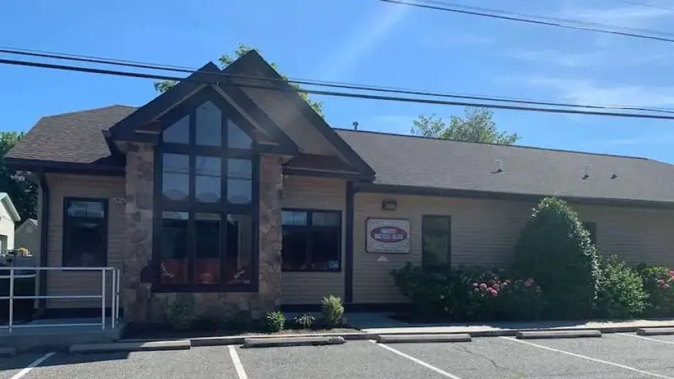 Gentle Dental Care: Susan M Mischissin, DMD, PC - Dentist in Cape May, NJ