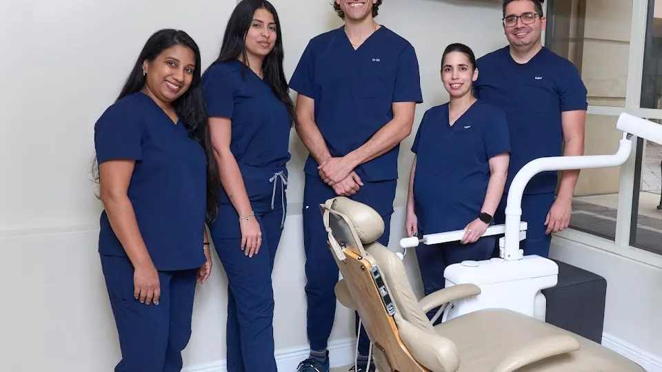 Gio Aldama Family & Cosmetic Dentistry - Dentist in Miami, FL
