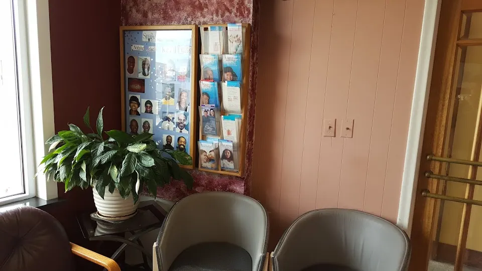 Golani Dental Center - Hamtramck - Dentist in Detroit, MI