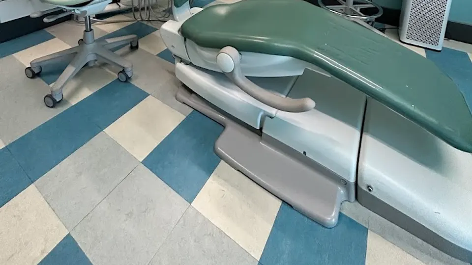 Growing Smiles - Pediatric dentist in Lawrence, KS