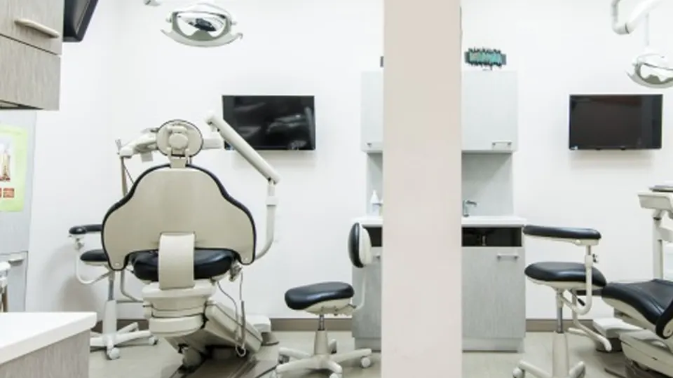 Hashwi Dental Dearborn - Dentist in Detroit, MI