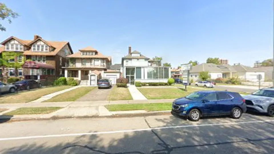 Henry Ford Dentistry and Oral Surgery - Oral surgeon in Detroit, MI