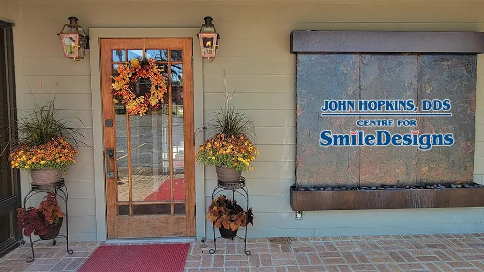 John Hopkins, DDS - Centre for Smile Designs - Dentist in Biloxi, MS