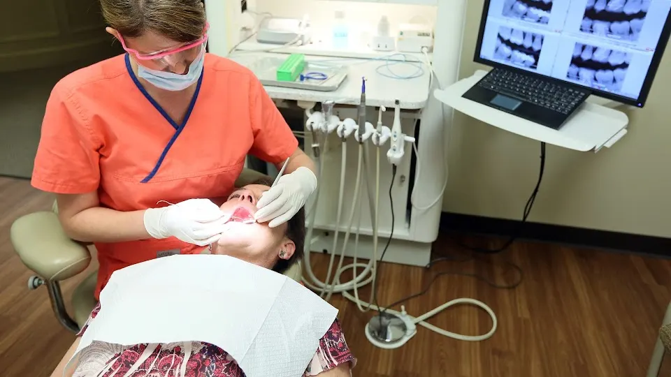 Jolly Family Dental - Chenal - Dentist in Little Rock, Arkansas