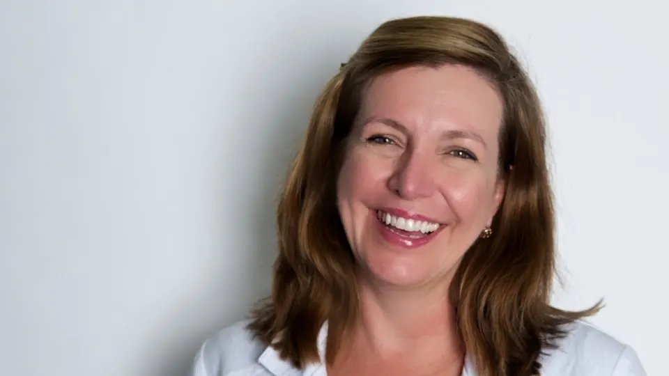 Katherine Hall DDS - Cosmetic dentist in Nashville, Tennessee