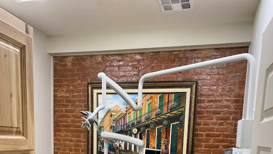Louisiana Dental Center - New Orleans, Magazine St - Dentist in New Orleans, Louisiana