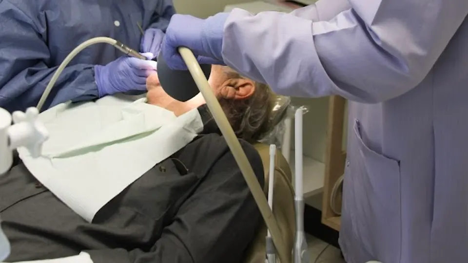 Mid Wilshire Dentistry - Dentist in Los Angeles, CA