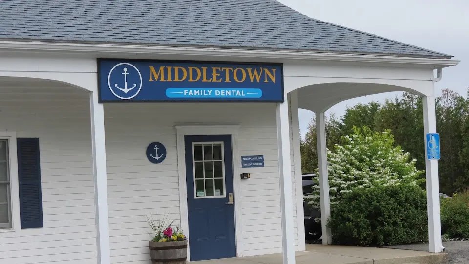 Middletown Family Dental | Dentist in Middletown RI | DMD - Dentist in Newport, RI