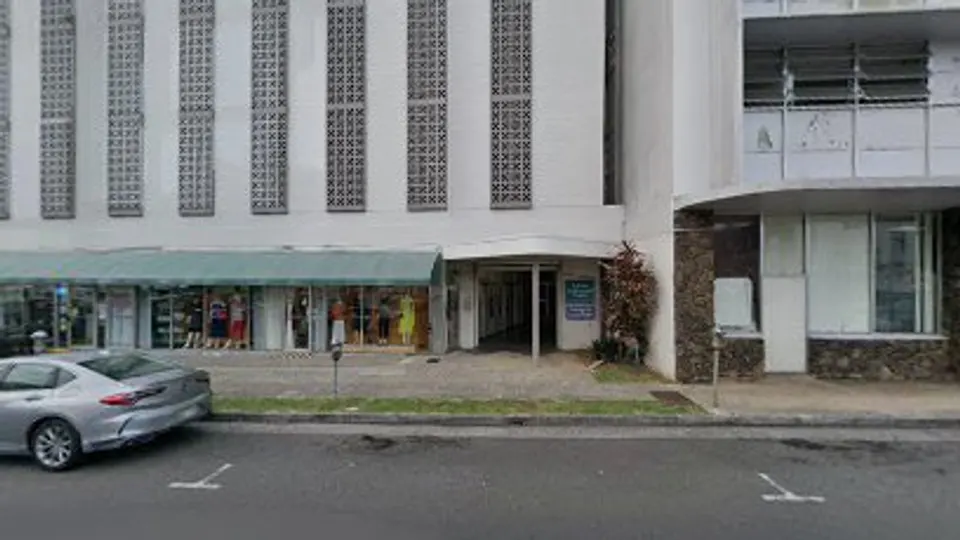 Oak's Dental Clinic - Dentist in Honolulu, HI