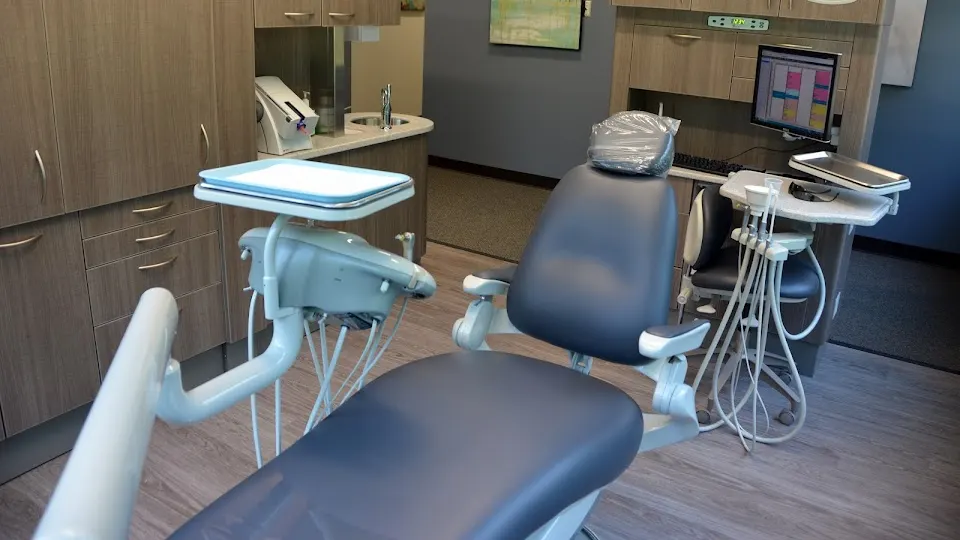 Oneal Russell, DDS - Dentist in Annapolis, MD
