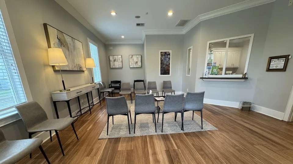 Parkway Dental of Clinton: Matt K. Chow, DDS - Dentist in Jackson, MS