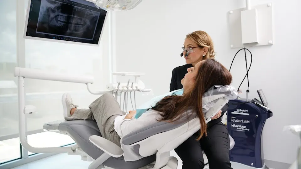 Polish Dentistry Houston Midtown Montrose - Dentist in Houston, Texas
