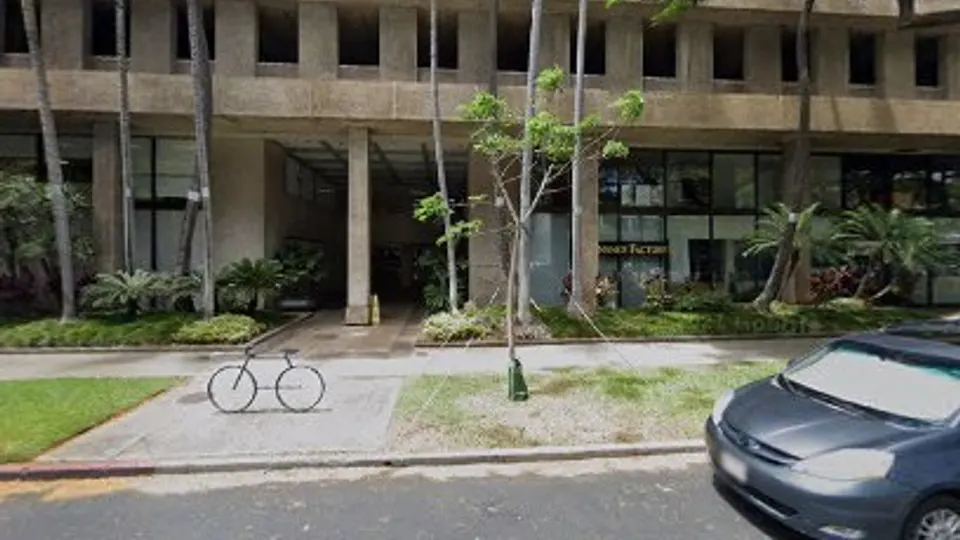 Premier Dental Group HI - Pan Am - Dental clinic in Honolulu, HI