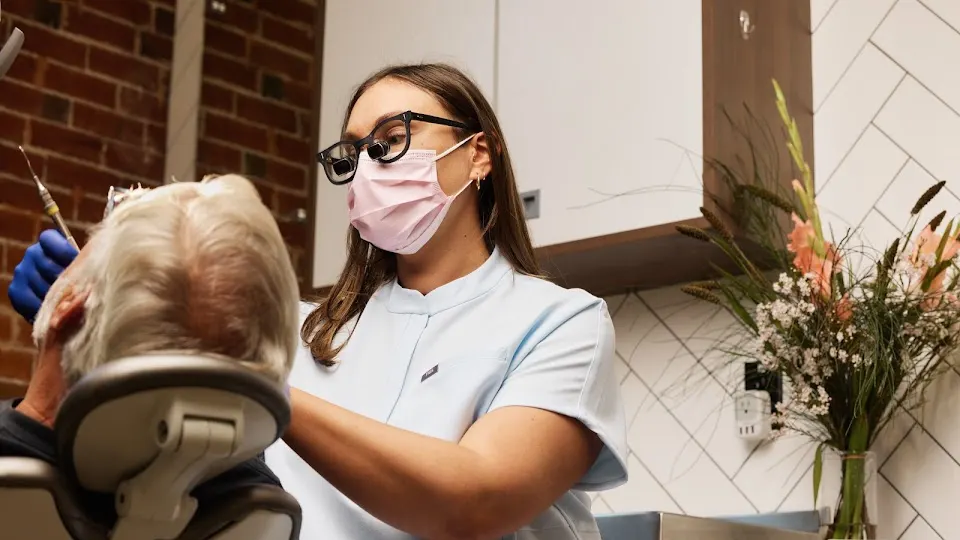 Queen City Smiles - Cosmetic dentist in Denver, CO