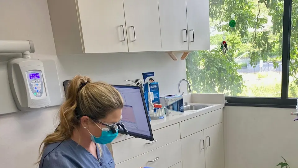 Queen's Crown Dental - Dentist in Honolulu, Hawaii
